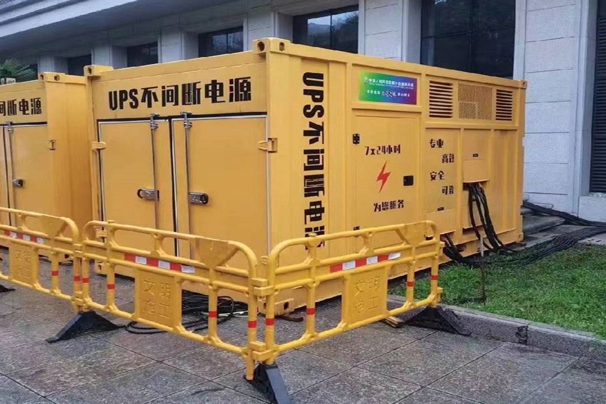 濠江发电机租赁施工现场